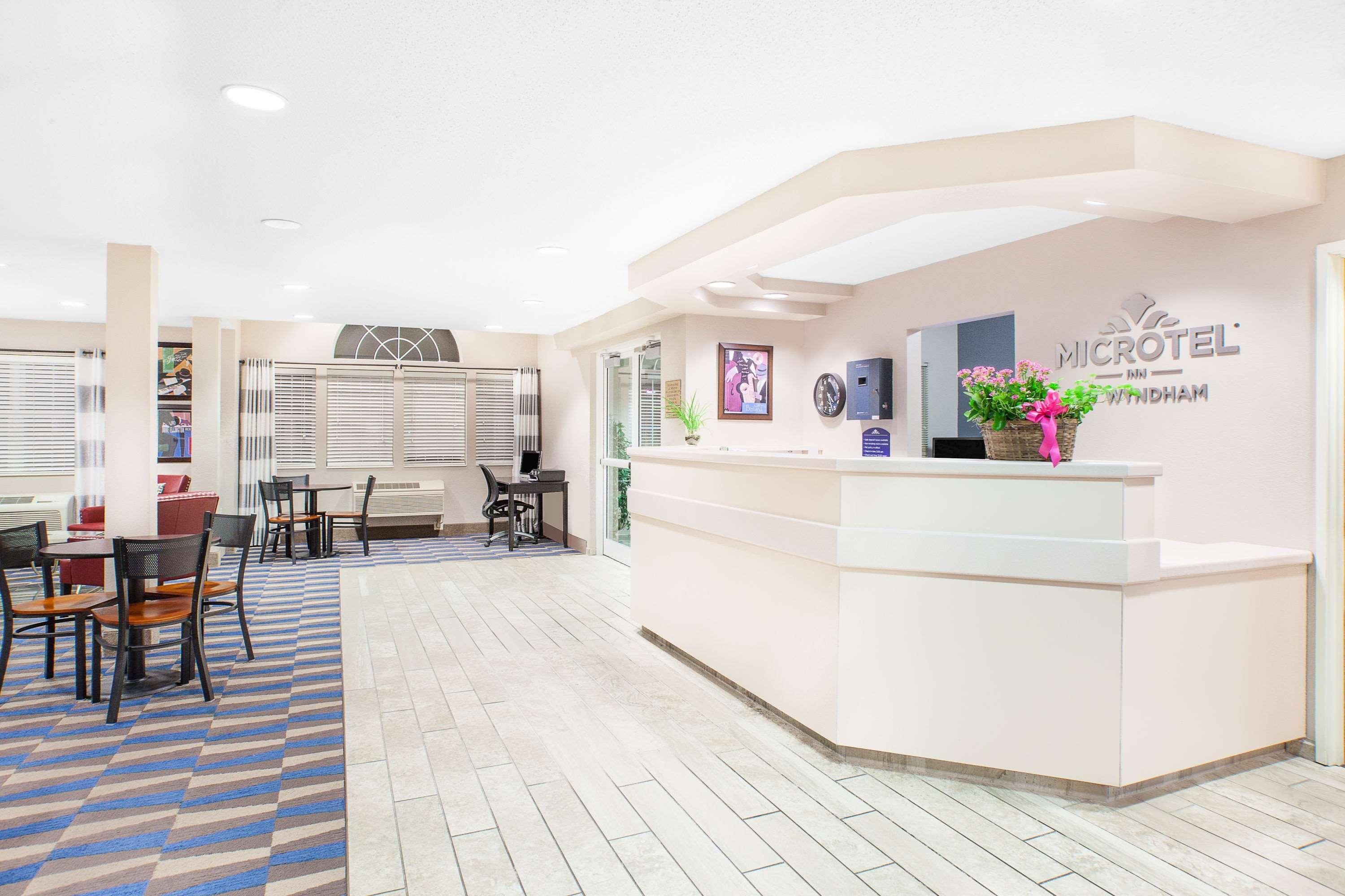 Microtel Inn And Suites Clear Lake Luaran gambar