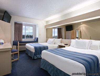Microtel Inn And Suites Clear Lake Bilik gambar
